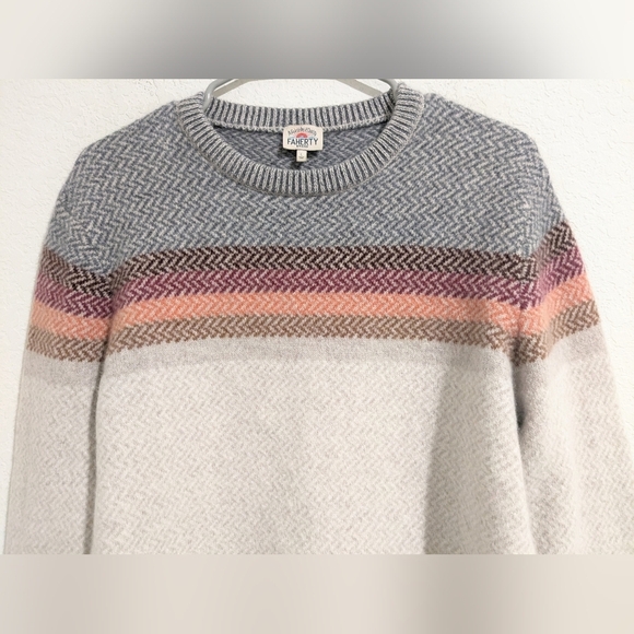 Men's Multicolor Patterned Sweater - Picture 6 of 9